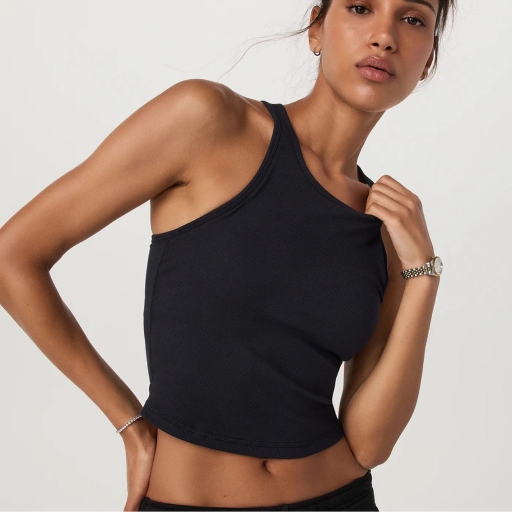 Vuori black plyo tank. Large